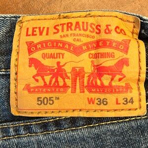 Levi Strauss & Co 505 jeans